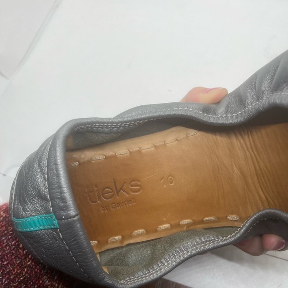 Tieks by Gavrieli Pewter Ballet Flats Sliver Metallic Leather Foldable Size 10 - Picture 4 of 5